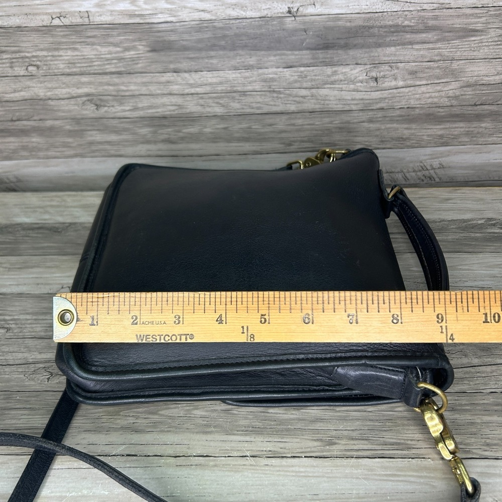 Vintage Coach Station Bag Crossbody Purse Satchel Black Leather 90s - Picture 9 of 14